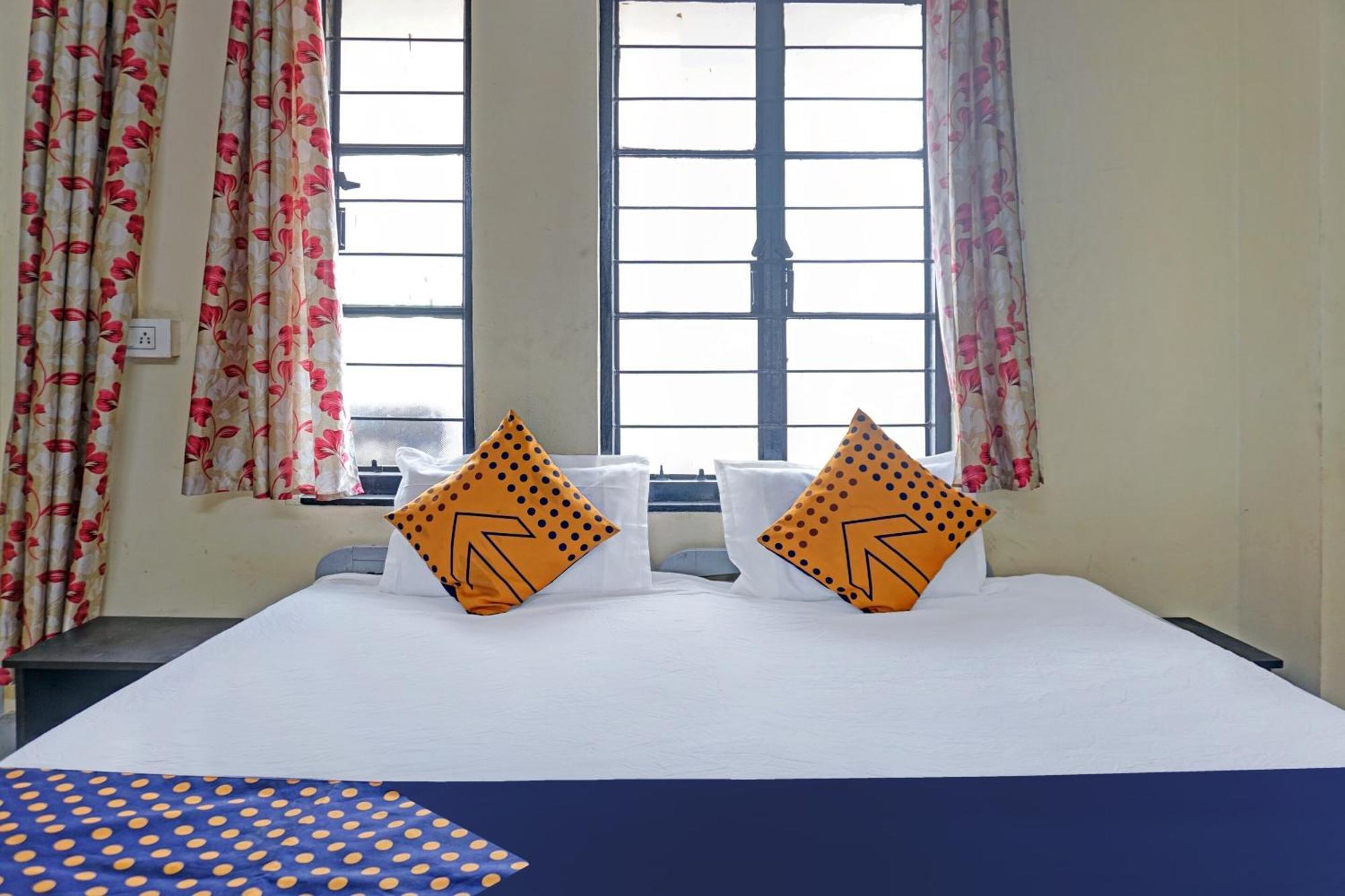 Spot On Hotel Prakash Residency, Near Hanuman Gym Ajmera Colony, Pimpri Εξωτερικό φωτογραφία