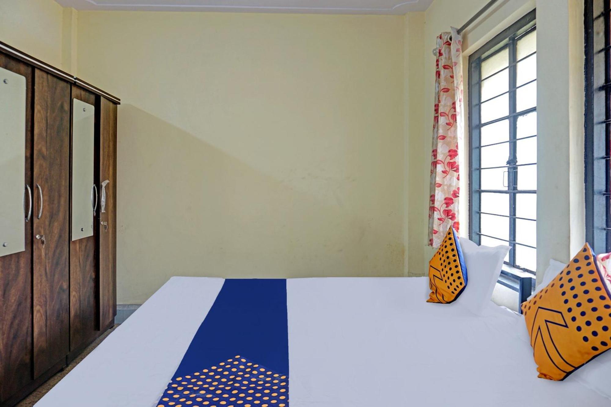 Spot On Hotel Prakash Residency, Near Hanuman Gym Ajmera Colony, Pimpri Εξωτερικό φωτογραφία