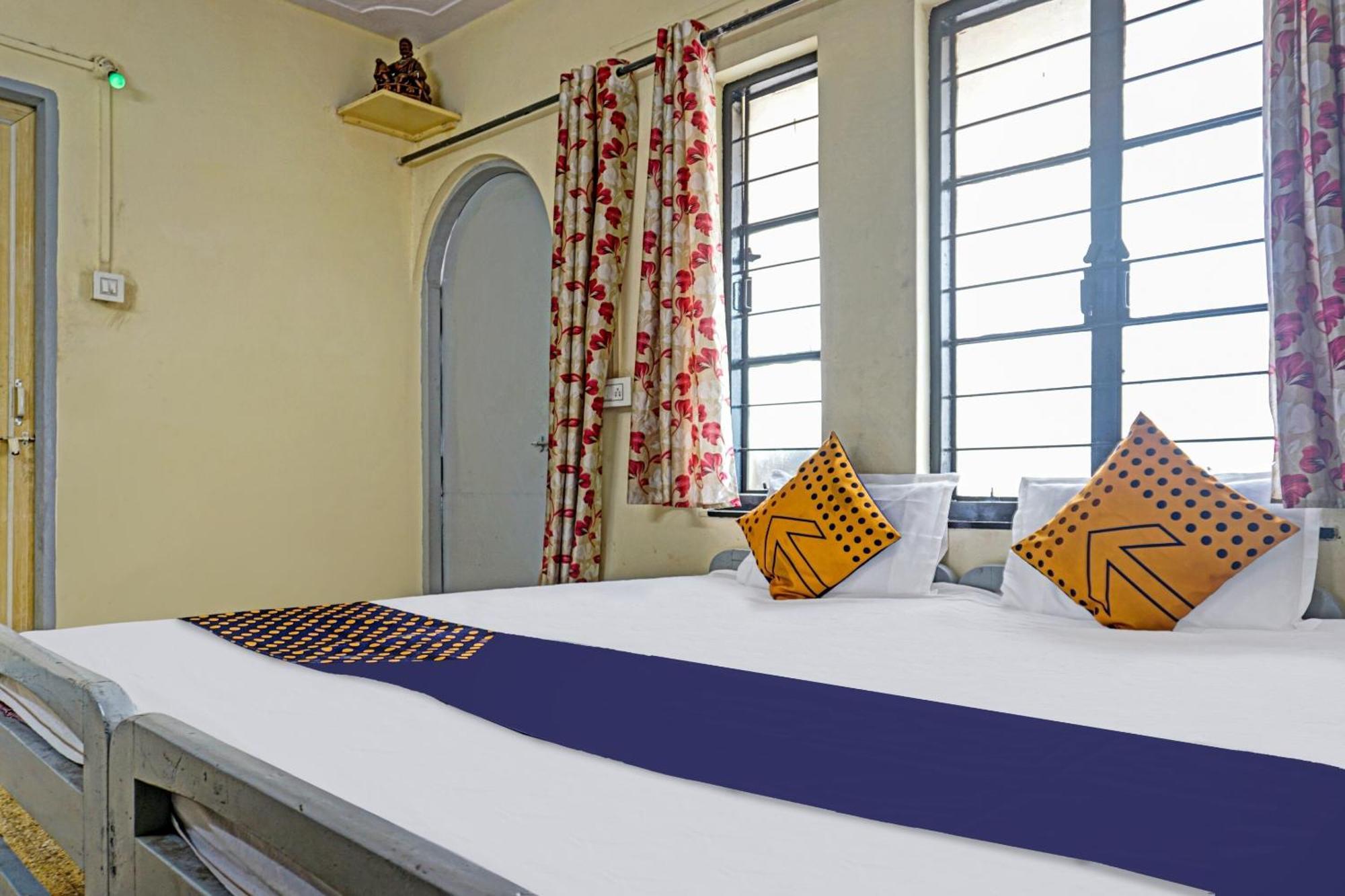 Spot On Hotel Prakash Residency, Near Hanuman Gym Ajmera Colony, Pimpri Εξωτερικό φωτογραφία