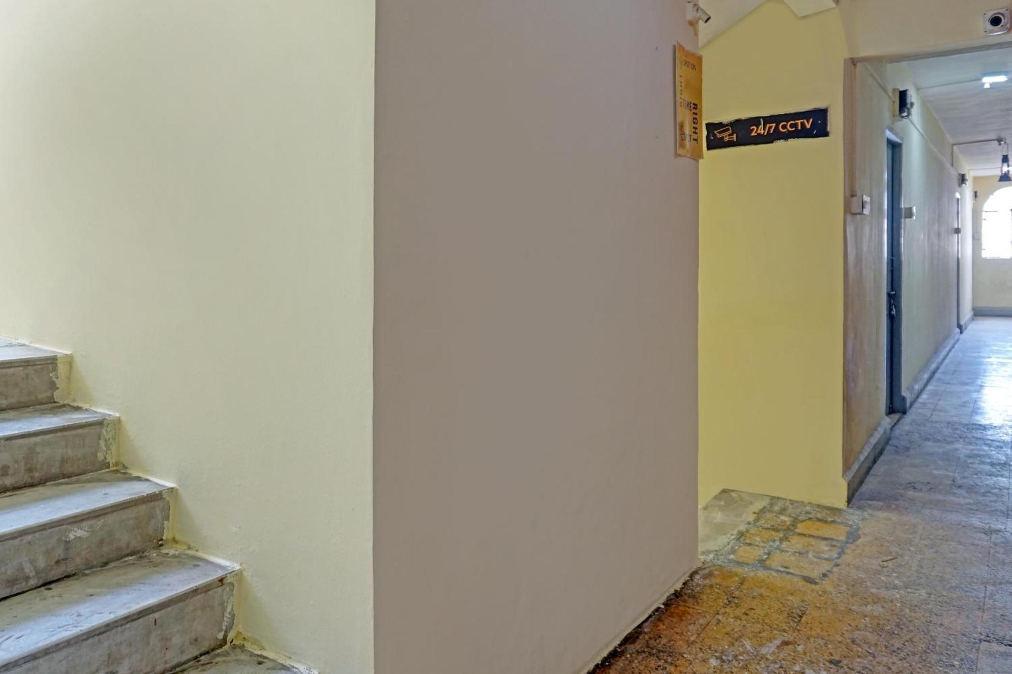 Spot On Hotel Prakash Residency, Near Hanuman Gym Ajmera Colony, Pimpri Εξωτερικό φωτογραφία